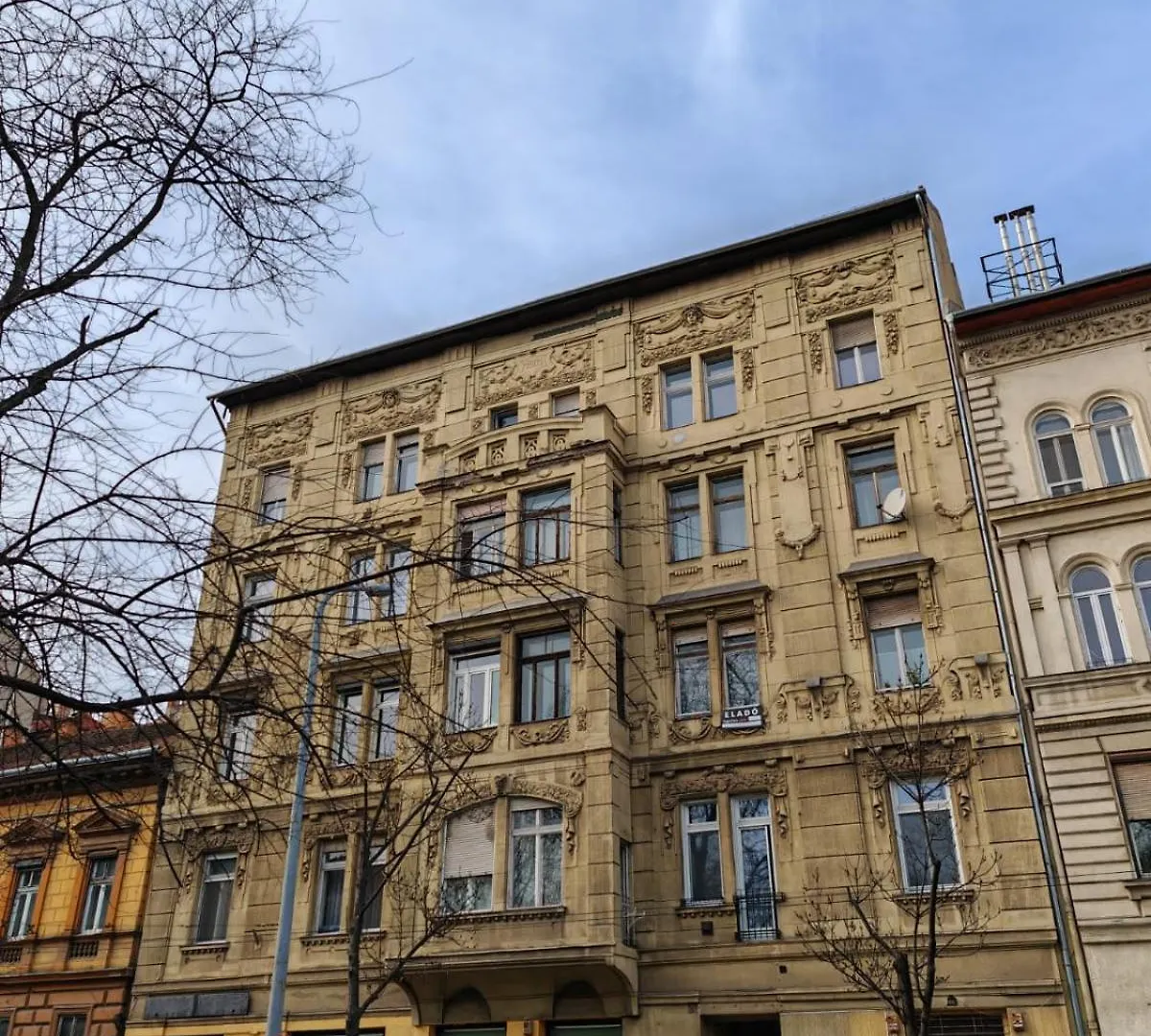 Goldcentral Apartment Danube Budapest