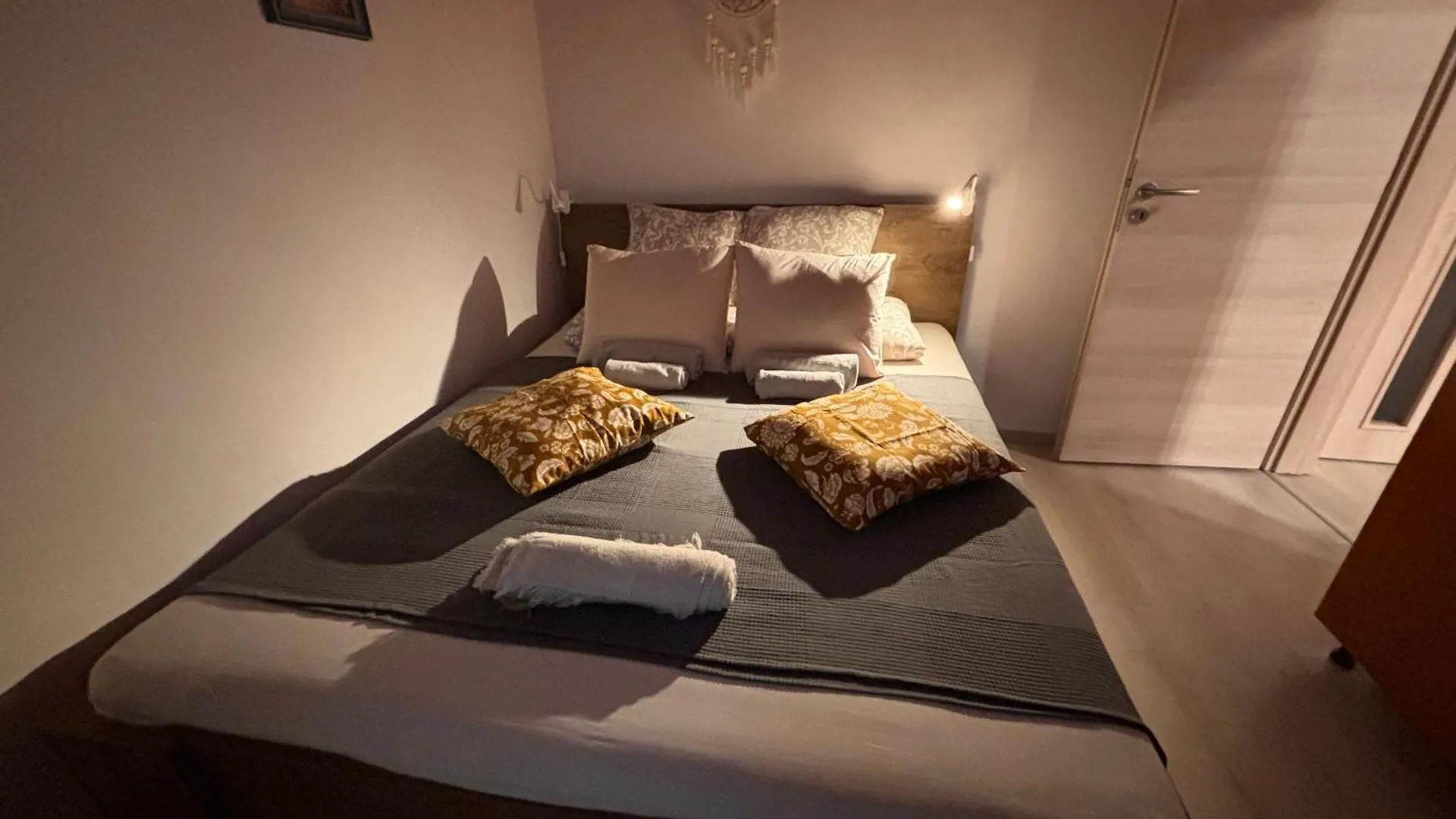 Goldcentral Apartment Danube Budapest 0*,  Hungary