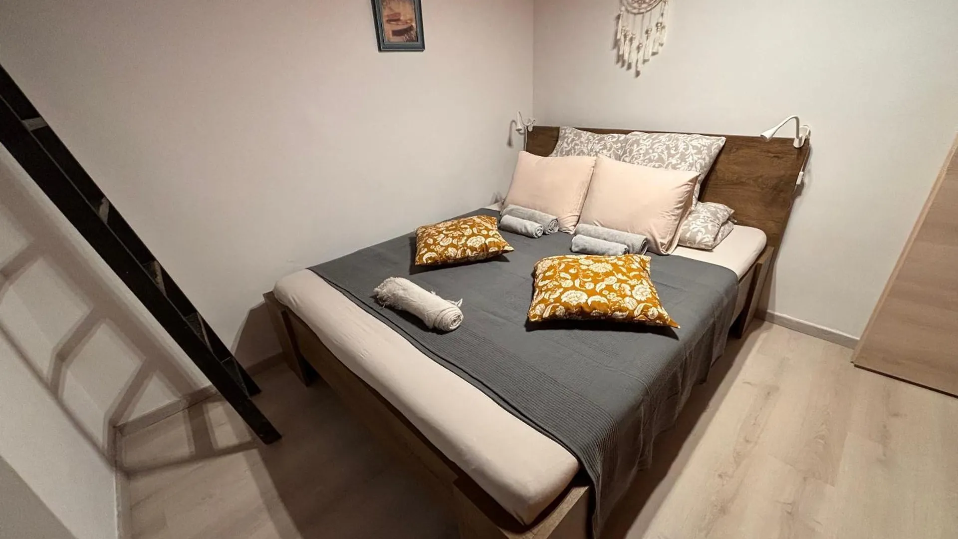 Goldcentral Apartment Danube Budapest 0*,  Hungary